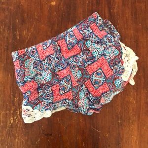 No Boundaries Shorts 8” S 3-5 - color blue/pink, excellent, lace trim